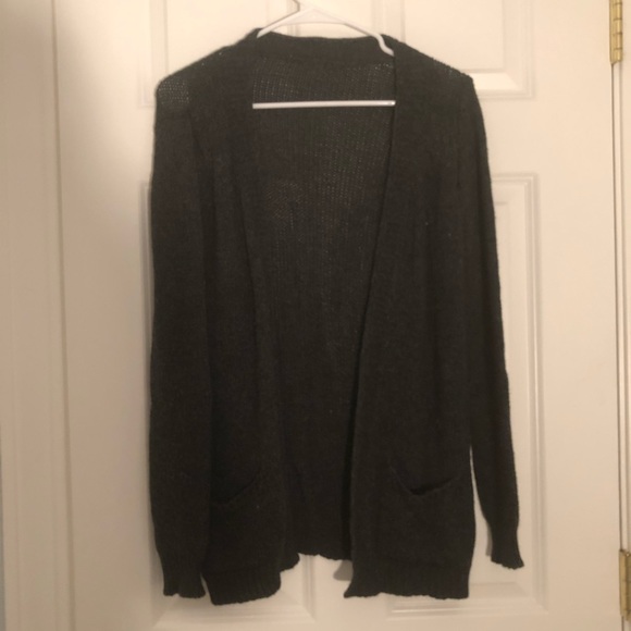 Brandy Melville Collection - Picture 4 of 6